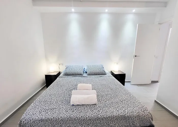 Flower Playa de las Americas (Tenerife)